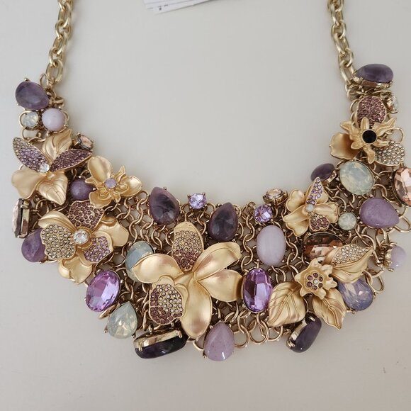 NWT White House Black Market Necklace - Picture 2 of 4